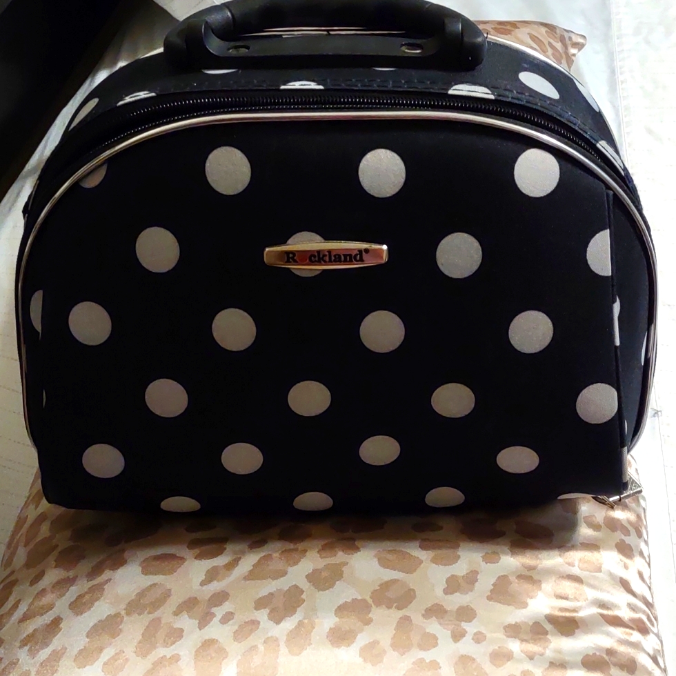 Rockland Makeup Case